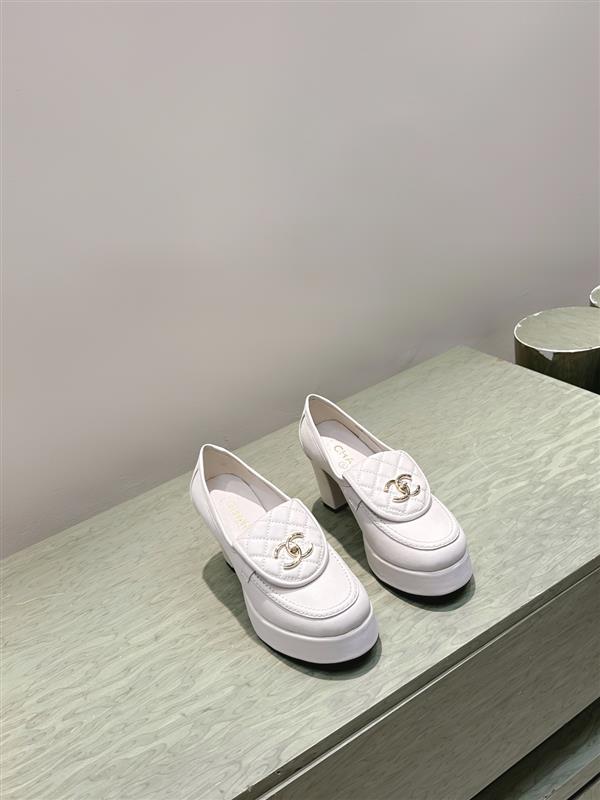 2025112717151140 320